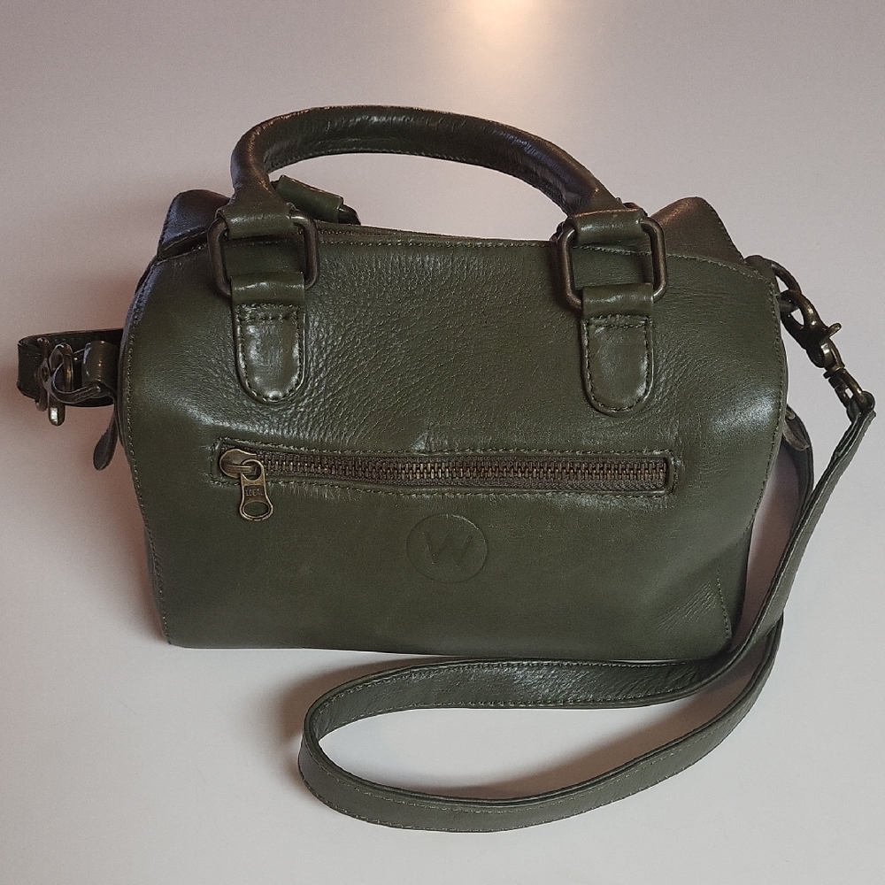 Wanderers Olive Green Leather Handbag